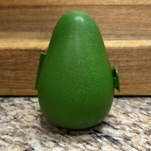 Tupperware Avocado Keeper